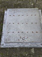 Schachtabdeckung Riffelblech EDELSTAHL Revisionsklappe ca. 1060x1000x80 mm