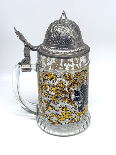 Vintage bierkrug aus glas mit - aus,