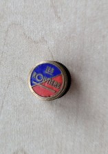 Vintage Emaille Les Routiers Europeens Treaded Decat Paris Truck LKW Pin Anstecker