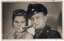 Portrait Polizist DVP DDR Braut Halstuch Schirmmütze 1940/50er Jahre AKorig 6320
