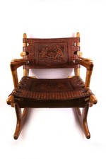 Schaukelstuhl Angel I. Pazmino