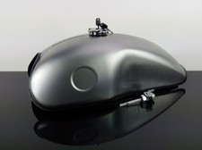 Cafe-Racer Motorradtank Fuel