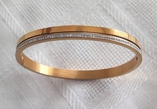 Armspange Armreif gold mit kleinen Steinchen von S. Steel