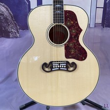 Classic Jumbo Acoustic Guitar