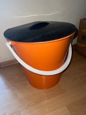 DDR Windel eimer orang mit schwarzem Deckel H 34 DM 30cm Abfallsammler hält ewig