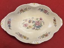 Alte Porzellanschale, Für