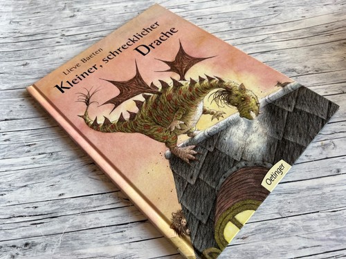 Buch kleiner schrecklicher - buch:,