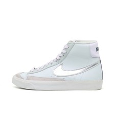 Nike Damen Blazer Mid '77