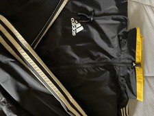 Adidas Windbreaker Regenjacke