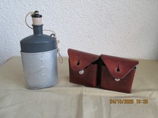 Schweizer Armee Patronen- Gürteltasche 1954 + Feldflasche mit Trinkbecher