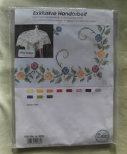 Stickpackung Exklusive Handarbeit Decke Blumen Kreuzstich 80cmx80cm Nr. 1993 NEU