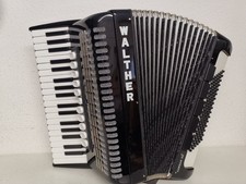 Akkordeon Walther CORSAR  96