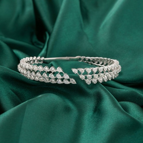 18 kt weißgold - kt,