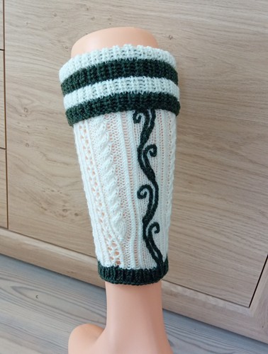Handgestrickte wadenstutzen - handgestrickte,