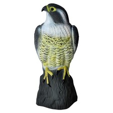 Vogelabwehr Falkenfigur