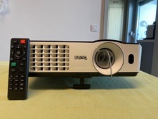 BenQ TH681 3D Heimkino Beamer mit Leinwand StativVariabler Profi-Projektor-Wagen