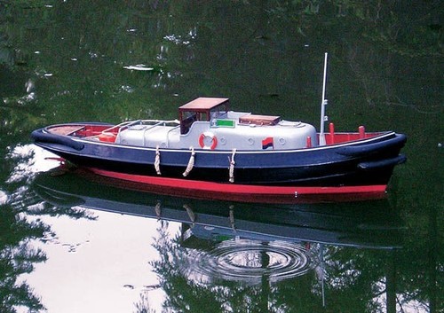 Naama tug diesel schlepper - tug.,