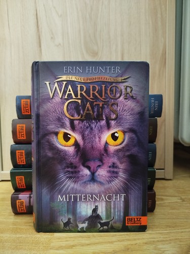Warrior cats - warrior, hunter)