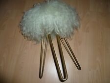 Fellhocker Flokati Hocker 50-er Jahre Messingbeine Vintage