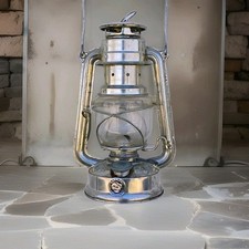 Feuer Hand  Baby Lantern 275