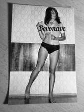 Akt Foto von schöner Frau