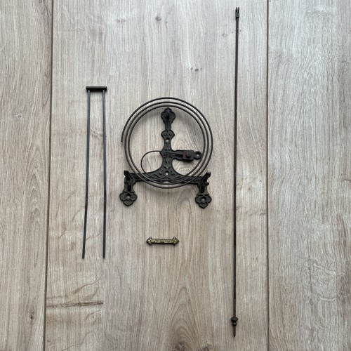 Uhrwerk halter für gustav - uhrwerk,