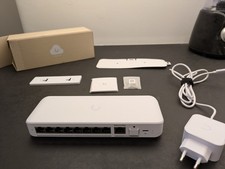 Ubiquiti USW-Flex-2.5G-8 -