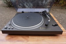 Großer Technics SL 1710 mit Direktantrieb und Halbautomatik / Subchassis