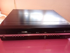 Toshiba xv47 vhs dvd - toshiba, vhs/dvd/hdd