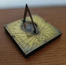 Antike Horizontal Sonnenuhr J