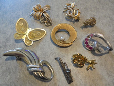 Konvolut 9 x Broschen Schmuck
