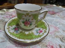 Mokkatasse mit UT  Royal Worcester ROYAL COLLECTION Queen Victoria