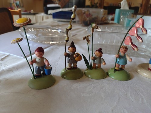 Veb holzfigur blumenkind - kw,