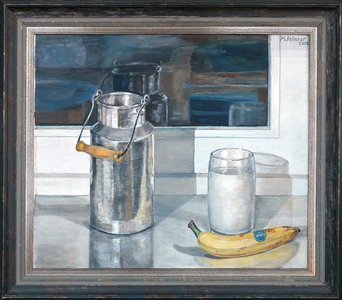 Stilleben milchkanne banane - milchkanne,