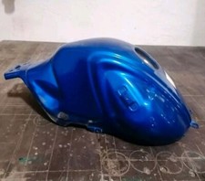 SUZUKI SFV 650 Gladius Tank