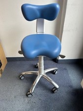 Arbeitssessel Arbeitsstuhl Hocker Sattelhocker Zahnarzt Praxis hellblau Anthos