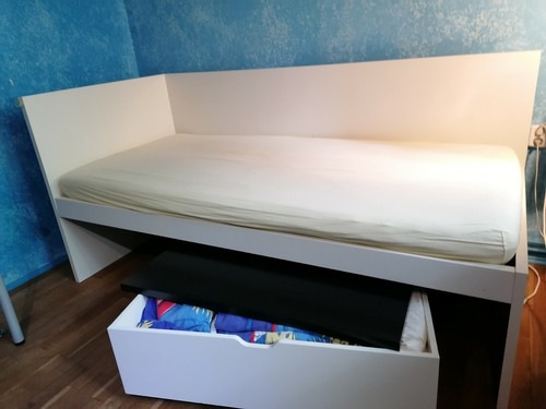 Jugendbett 100x200 mit