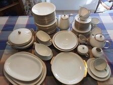 Kaffee- und Essservice für 12