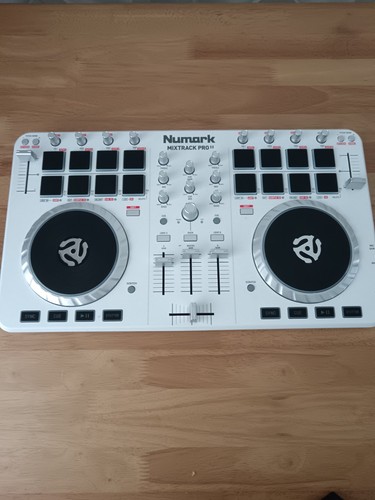 Numark mixtrack pro dj - numark,