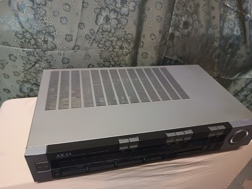 Akai r1 - akai, aa-r1