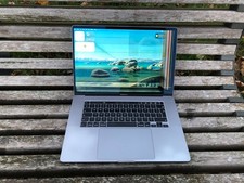 Apple MacBook Pro 2019 16" Core i9 2.3GHz 8-Core 16GB 1TB SSD Pro 5500M A2141