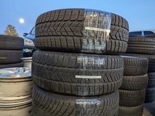 2x Winterreifen 235/45 R19 99V