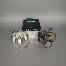 Nintendo 64 Spielekonsole - Schwarz inkl. 2 Controller Getestet