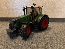 Bruder Fendt 936 Vario mit Frontlader