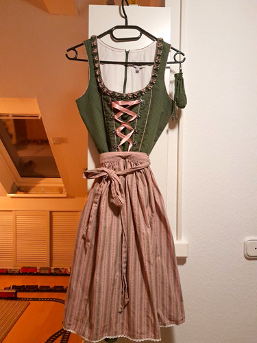Nübler dirndl trachtenkleid - dirndl,
