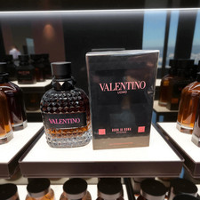 Valentino Uomo Born In Roma