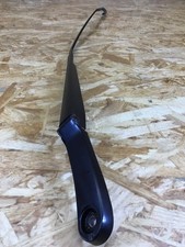 367172 Wischerarm rechts vorne