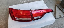 Audi A4 B9  Rückleuchten hinten Links 8W9945069 + 8W9945075