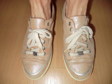 sehr gern getragen- tolle