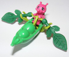 Steckfigur Steck Plastik Figur Käfer rudert im Bohnenboot Boot fast 6 cm lang